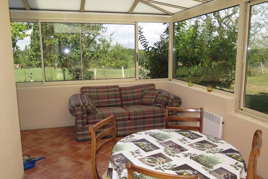 Les Petits Self Contained 2 Bedroom Apartment Molieres (Dordogne) Ngoại thất bức ảnh